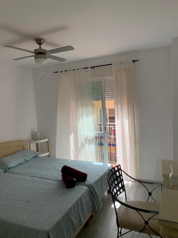 Carihuela 74 Apartment ตอร์เรโมลิโนส ภายนอก รูปภาพ